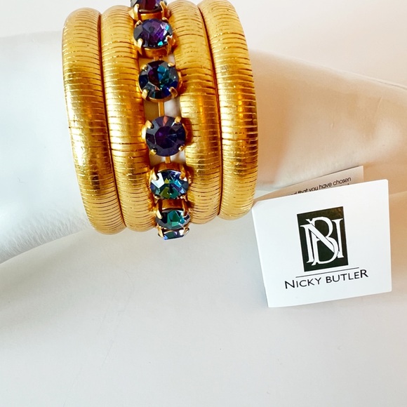 🔶Nicky Butler Fashion Gold-Tone Wide Crystal Egyptian Cobra Statement Cuff NEW - Picture 8 of 11